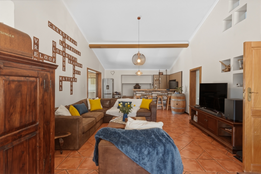 4 Bedroom Property for Sale in Bay Park Western Cape